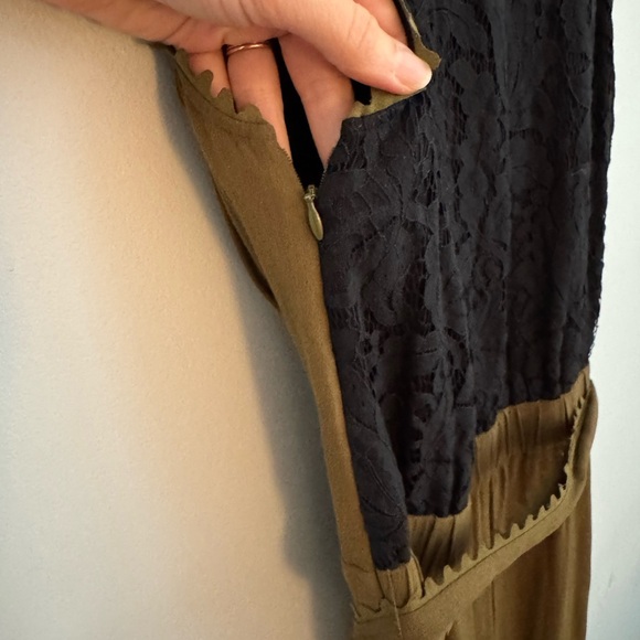 Leifsdottir Anthropologie Sani Lace Back Jumpsuit in Moss size 8 - Picture 5 of 6